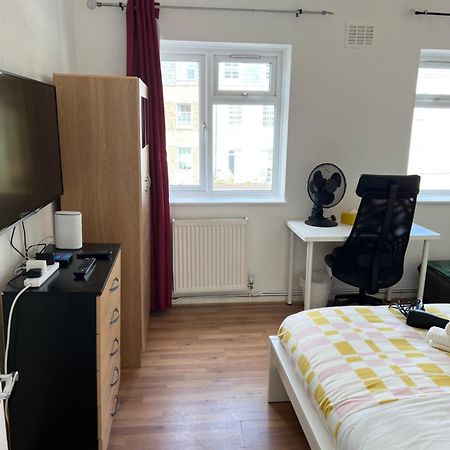 Lovely Rooms In Camden Town-Central ลอนดอน ภายนอก รูปภาพ