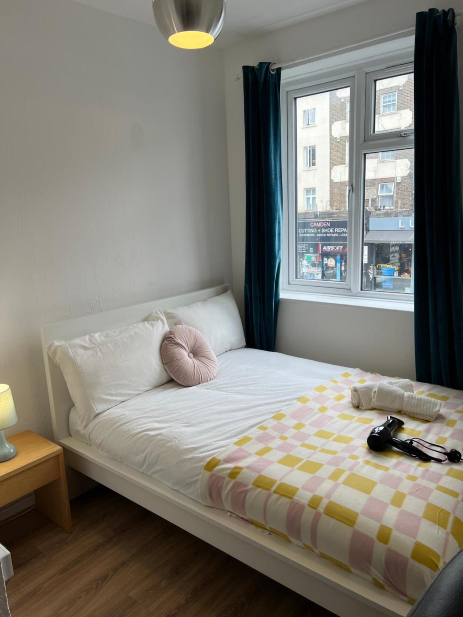 Lovely Rooms In Camden Town-Central ลอนดอน ภายนอก รูปภาพ