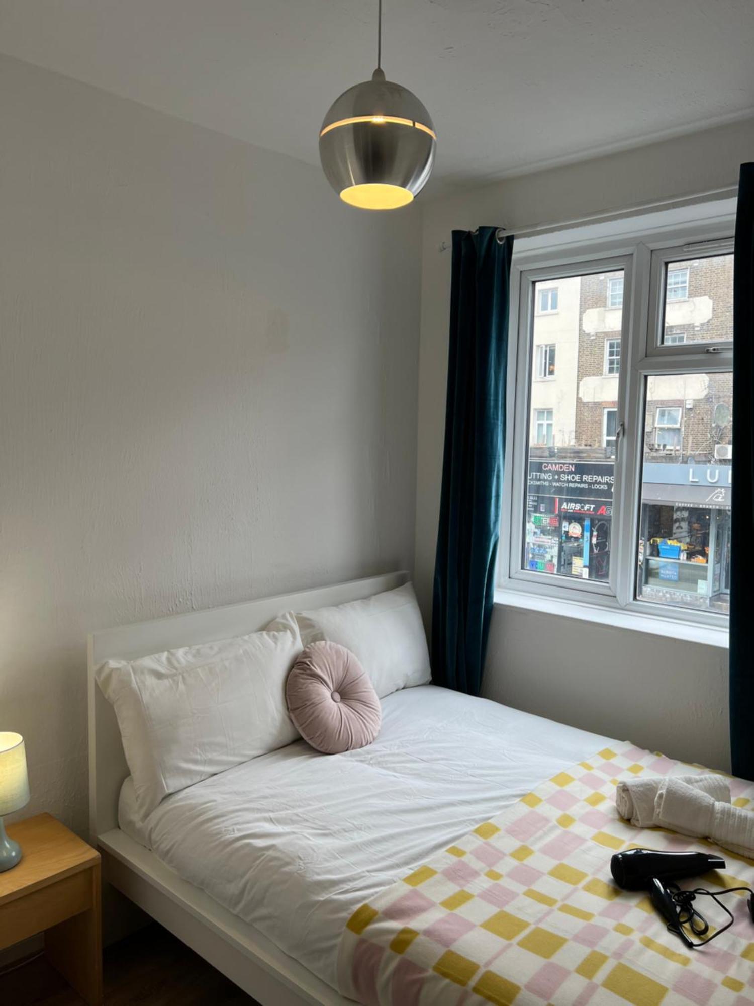 Lovely Rooms In Camden Town-Central ลอนดอน ภายนอก รูปภาพ