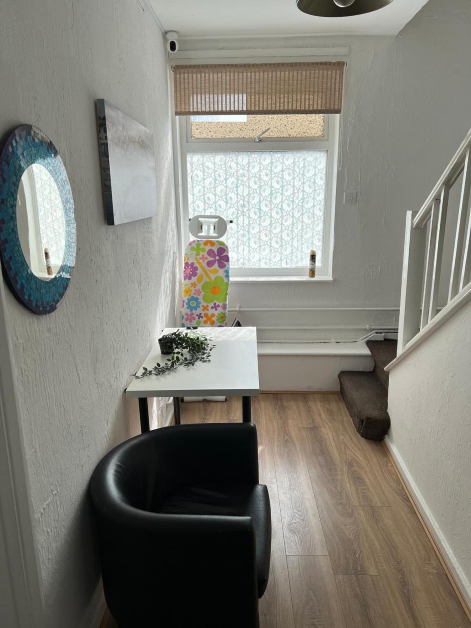 Lovely Rooms In Camden Town-Central ลอนดอน ภายนอก รูปภาพ